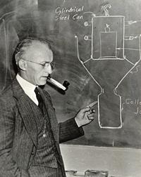 Kirsten teaching an engineering class at University of Washington