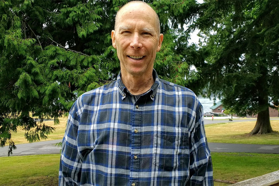 Robert Breidenthal headshot